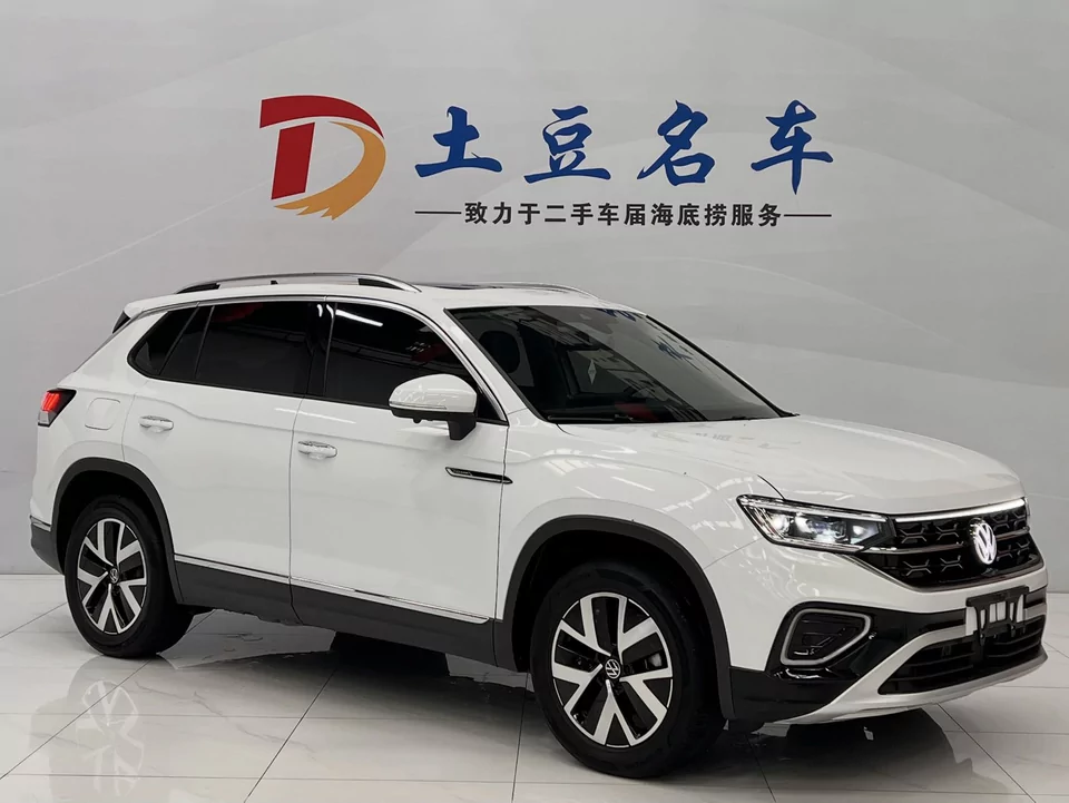 Автомобиль Volkswagen Tayron — основное фото