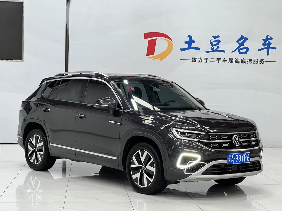Автомобиль Volkswagen Tayron — основное фото